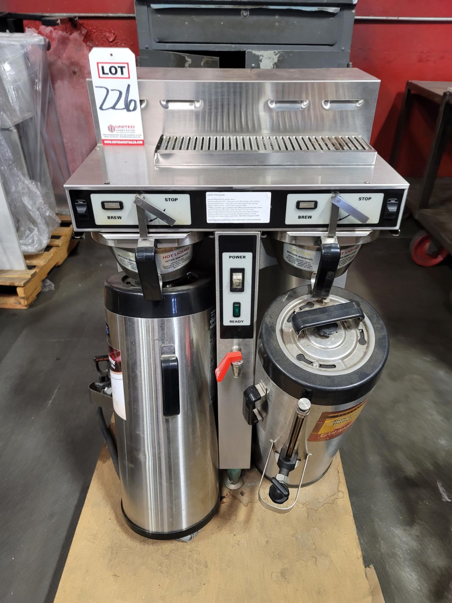 FETCO COFFEE MACHINE