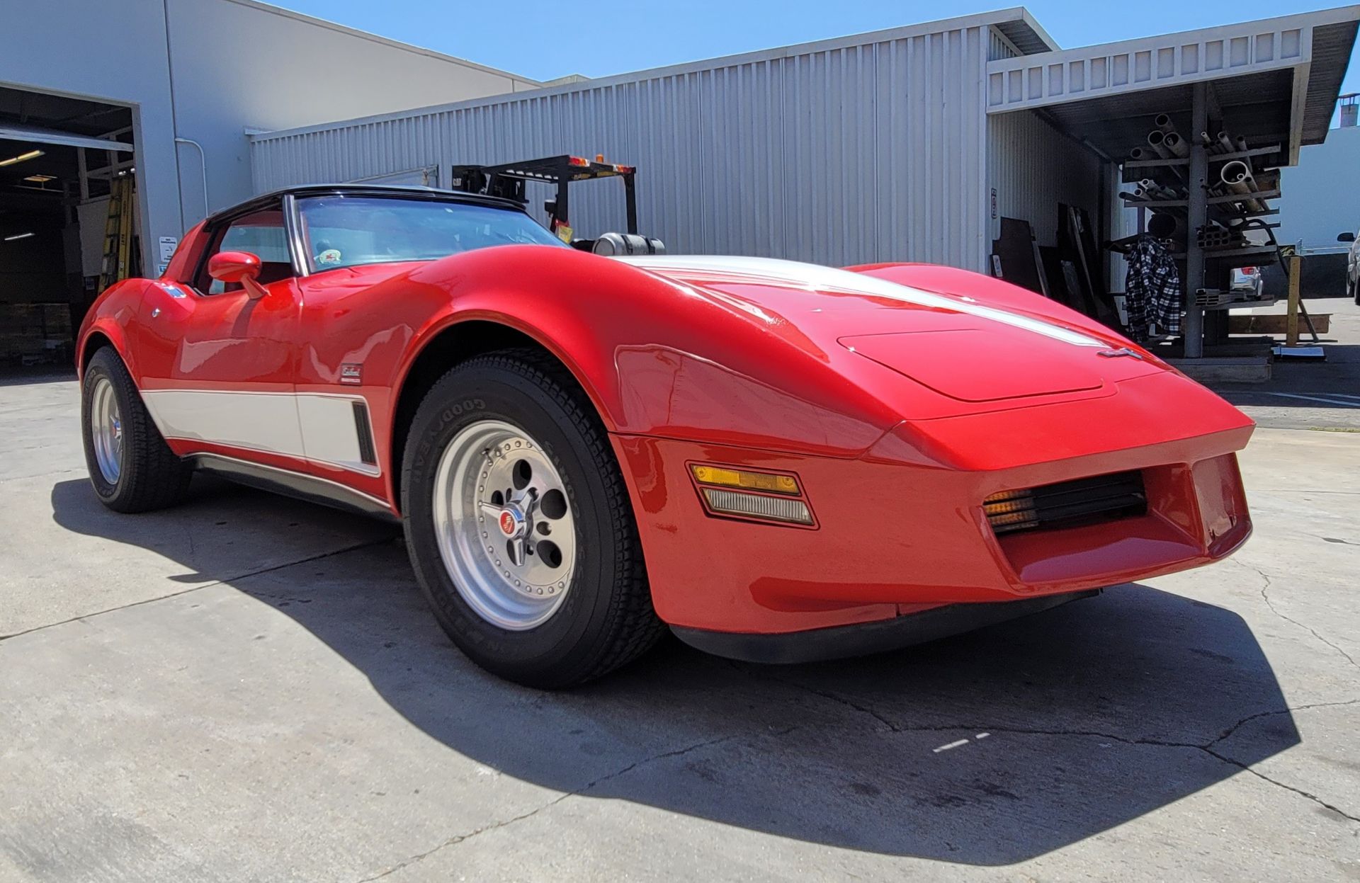 1980 CHEVROLET CORVETTE, WAS VIC EDELBROCK'S PERSONAL CAR BOUGHT FOR R&D, RED INTERIOR, TITLE ONLY. - Bild 10 aus 70