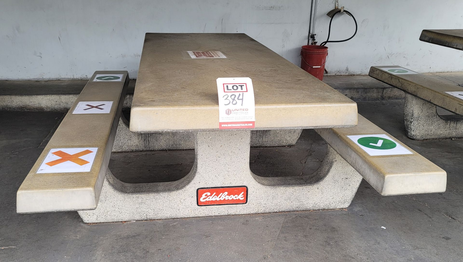 EDELBROCK LOGO CONCRETE PICNIC TABLE