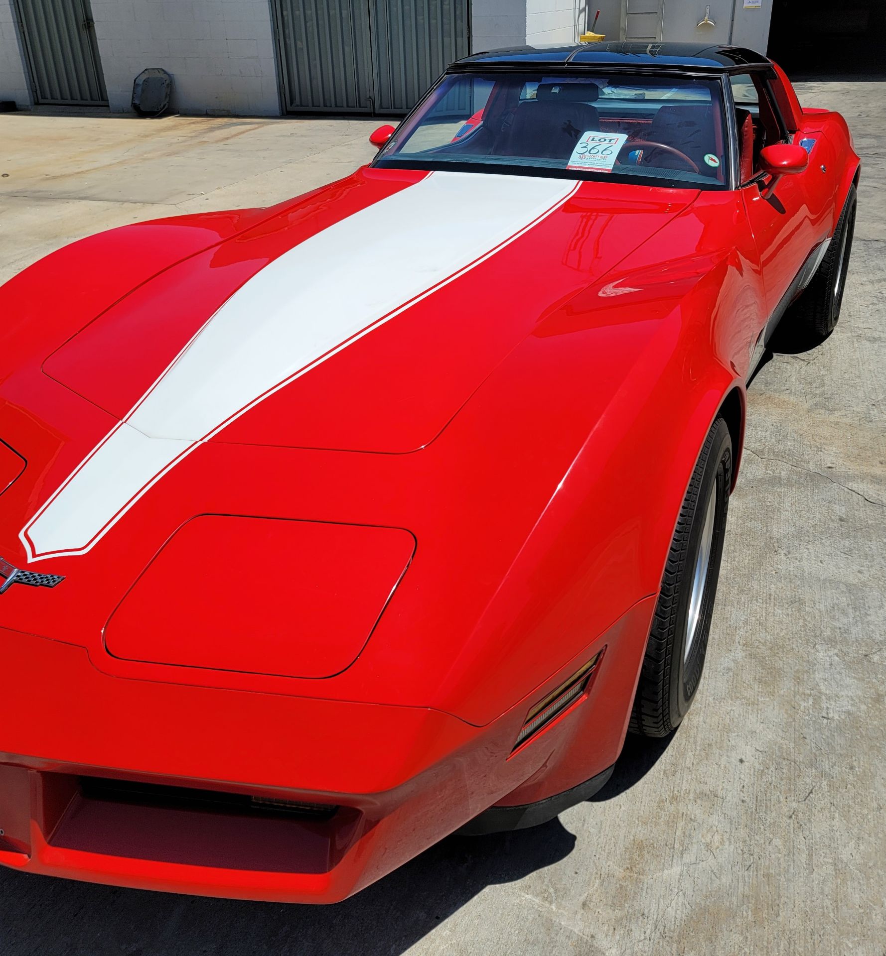 1980 CHEVROLET CORVETTE, WAS VIC EDELBROCK'S PERSONAL CAR BOUGHT FOR R&D, RED INTERIOR, TITLE ONLY. - Image 32 of 70
