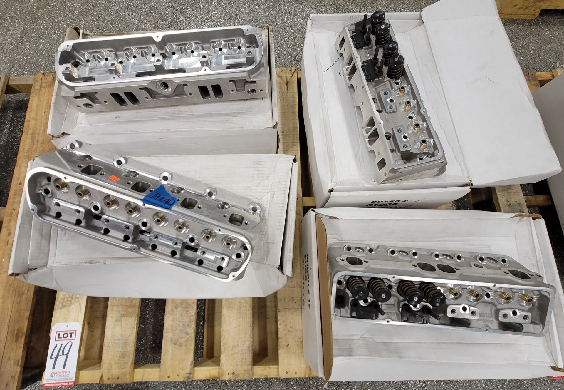 LOT - (4) CYLINDER HEADS