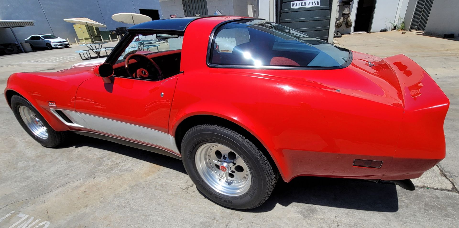 1980 CHEVROLET CORVETTE, WAS VIC EDELBROCK'S PERSONAL CAR BOUGHT FOR R&D, RED INTERIOR, TITLE ONLY. - Image 38 of 70