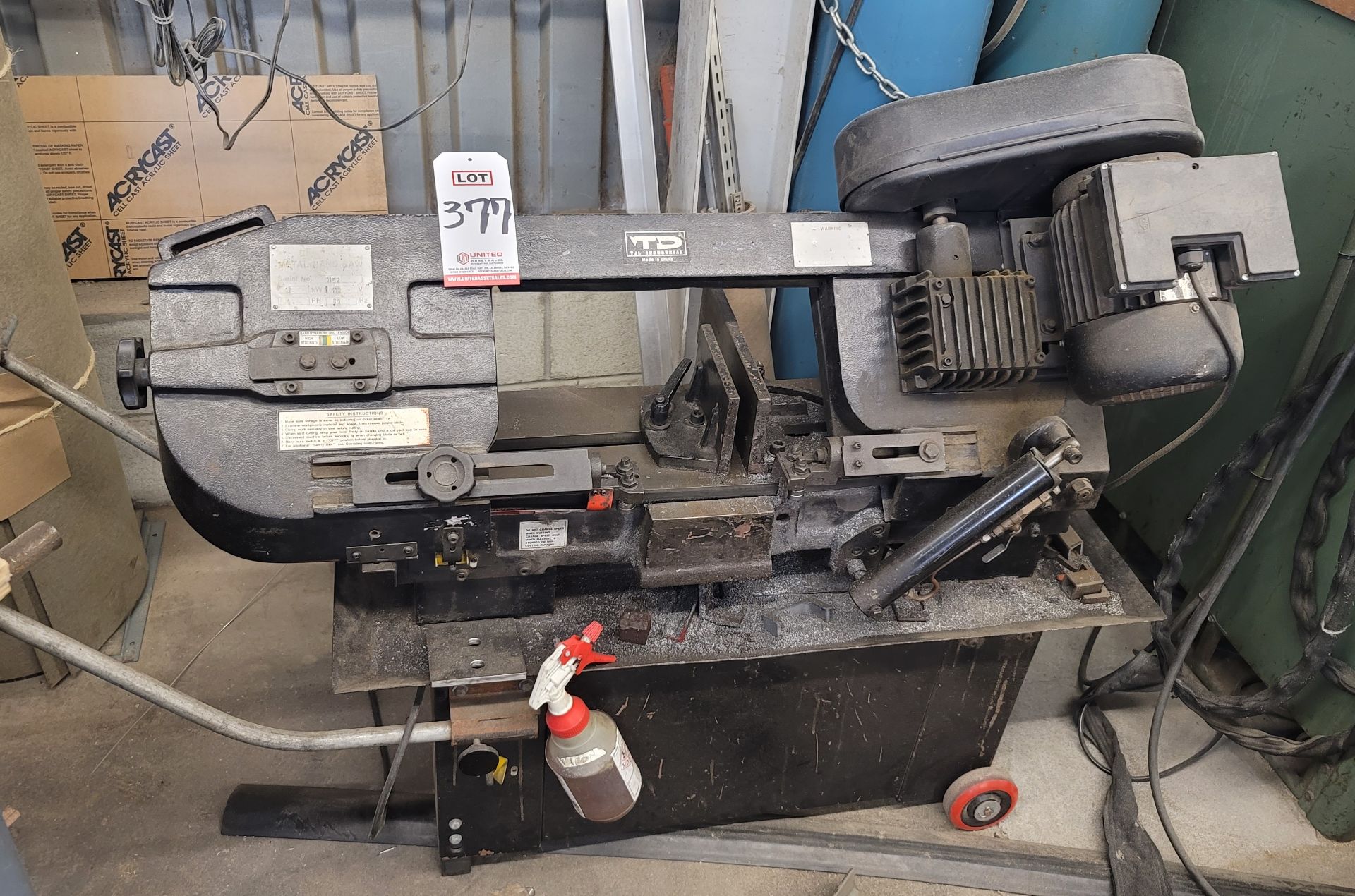 TJD INDUSTRIAL PORTABLE HORIZONTAL BAND SAW (LOCATED INSIDE WOOD SHOP)