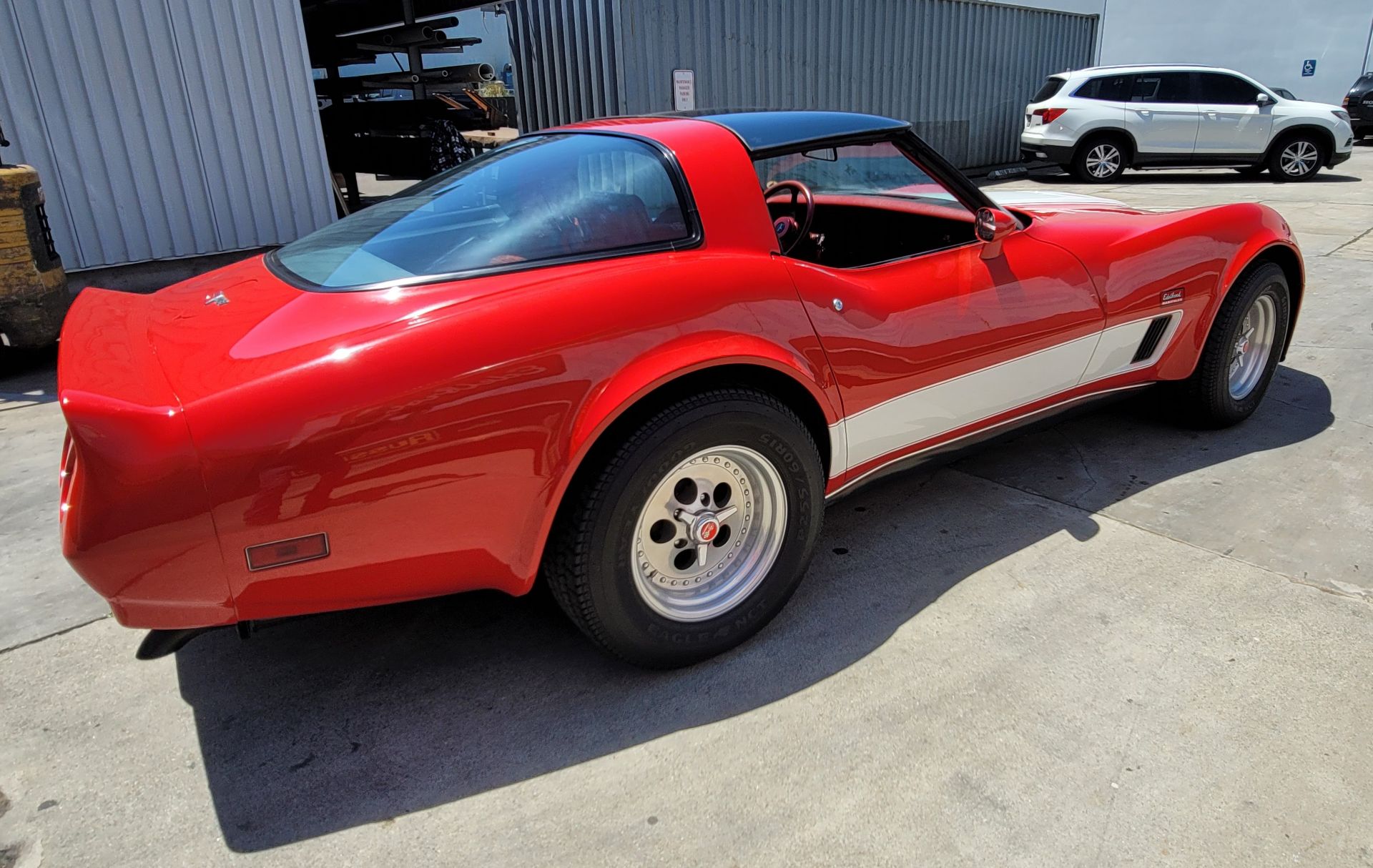 1980 CHEVROLET CORVETTE, WAS VIC EDELBROCK'S PERSONAL CAR BOUGHT FOR R&D, RED INTERIOR, TITLE ONLY. - Bild 13 aus 70