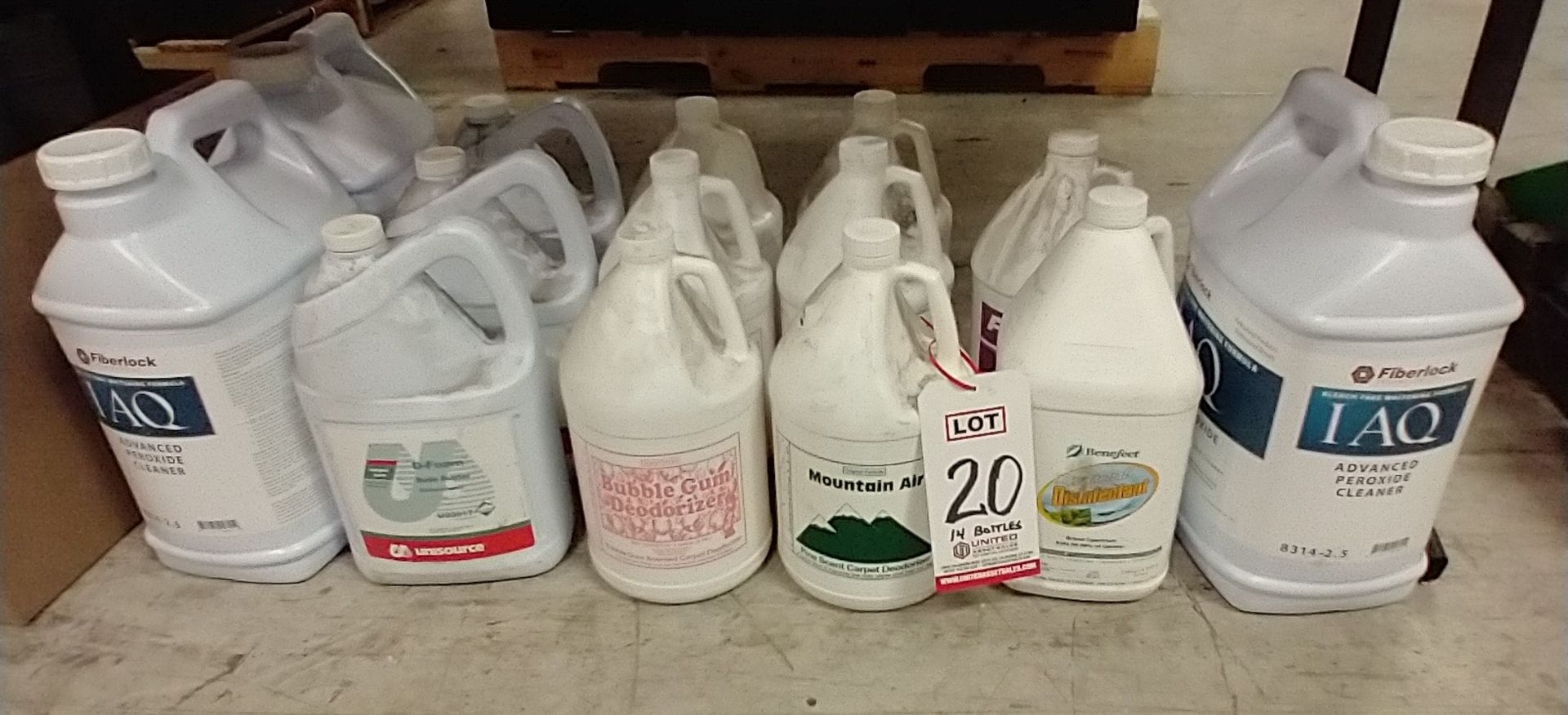 LOT - (14) BOTTLES OF CHEMICAL CLEANERS (LOCATION: ORANGE, CA)