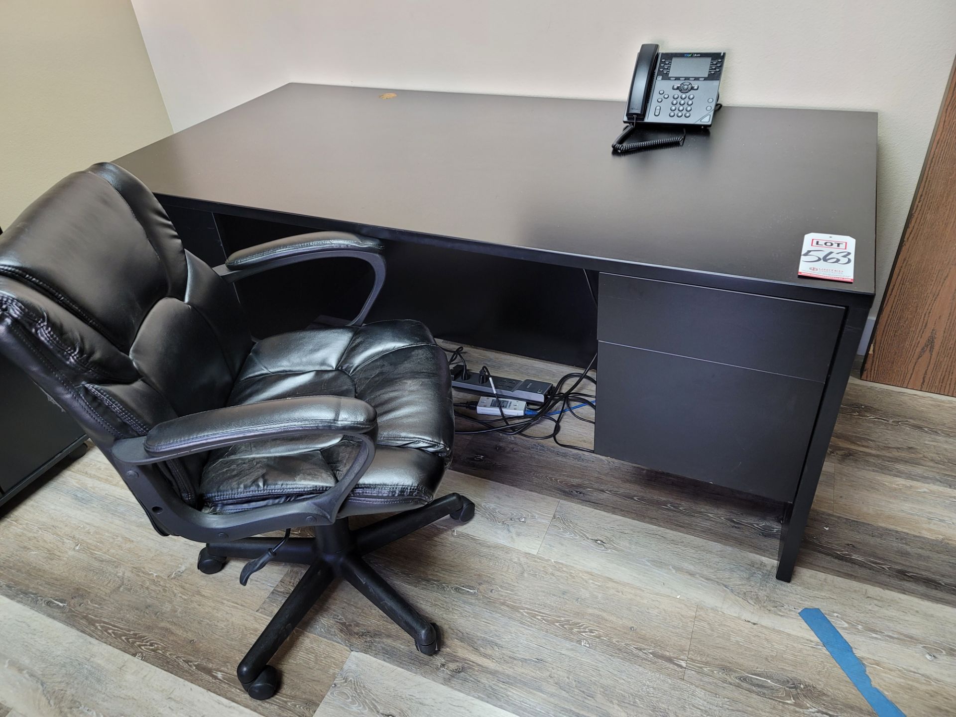 LOT - 6' X 3' DESK, W/ CHAIR, PHONE & MONITOR NOT INCLUDED (LOCATION: SAN DIEGO, CA)