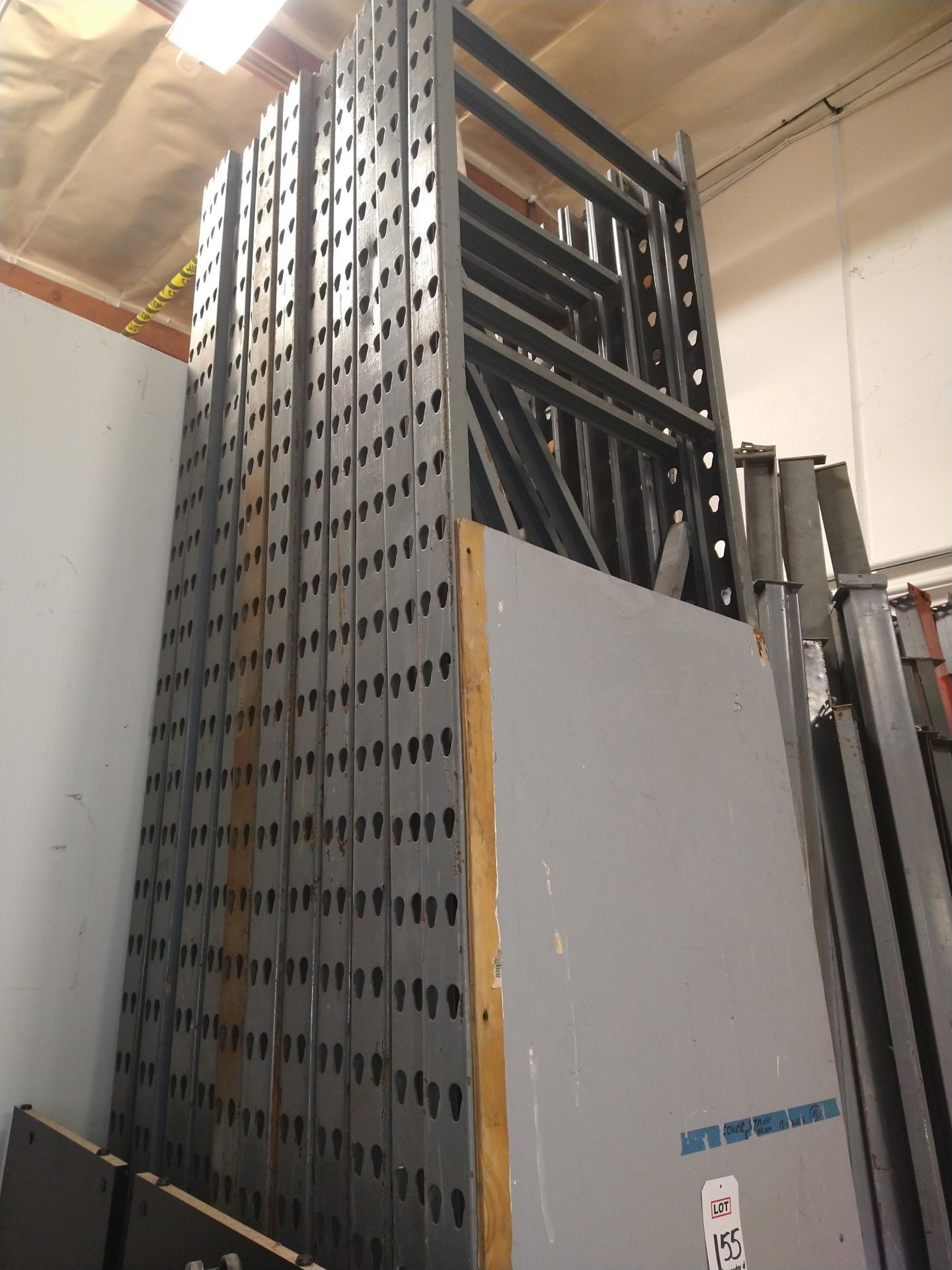 LOT - REMAINING DISASSEMBLED PALLET RACK IN BUILDING (LOCATION: ORANGE, CA) - Image 9 of 9