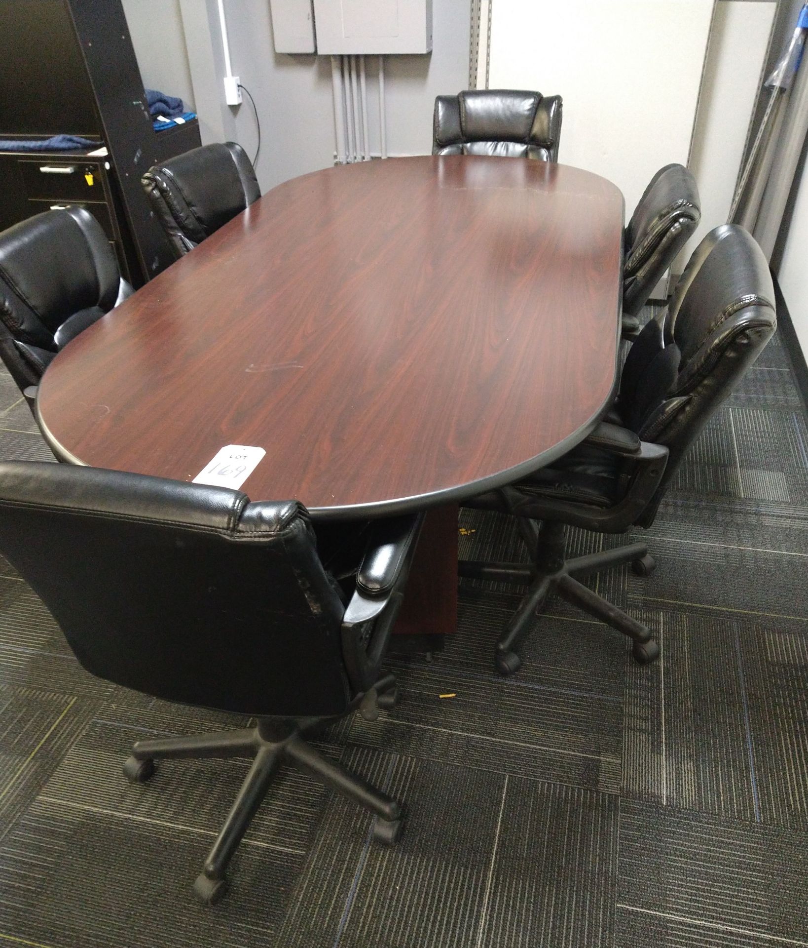 LOT - 6' CONFERENCE TABLE, W/ (6) CHAIRS (LOCATION: ORANGE, CA)