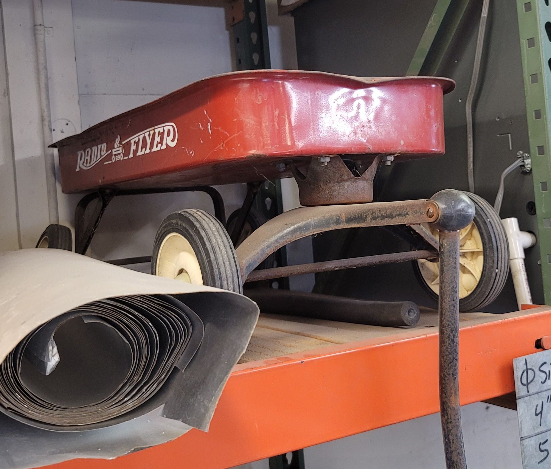 RADIO FLYER WAGON