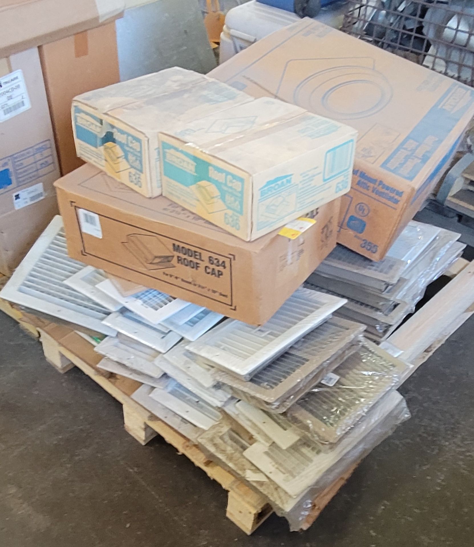 LOT - (2) PALLETS OF HVAC DUCT PARTS, LOUVERED VENTS, AIR RETURN VENT COVERS, ETC. - Image 4 of 4