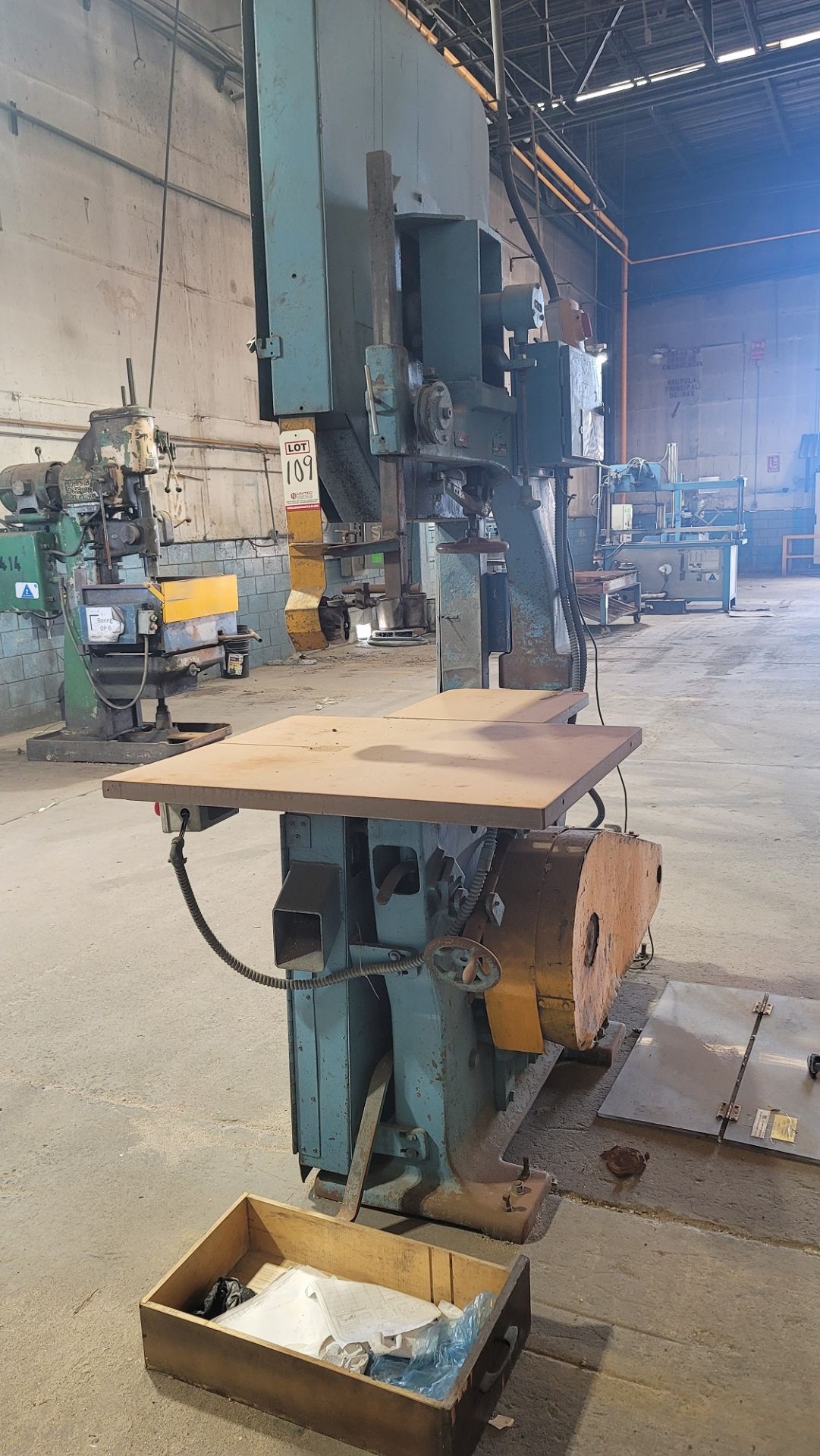 NORTHFIELD 36" BAND SAW MACHINE, S/N A040409-6 (PLM 461)