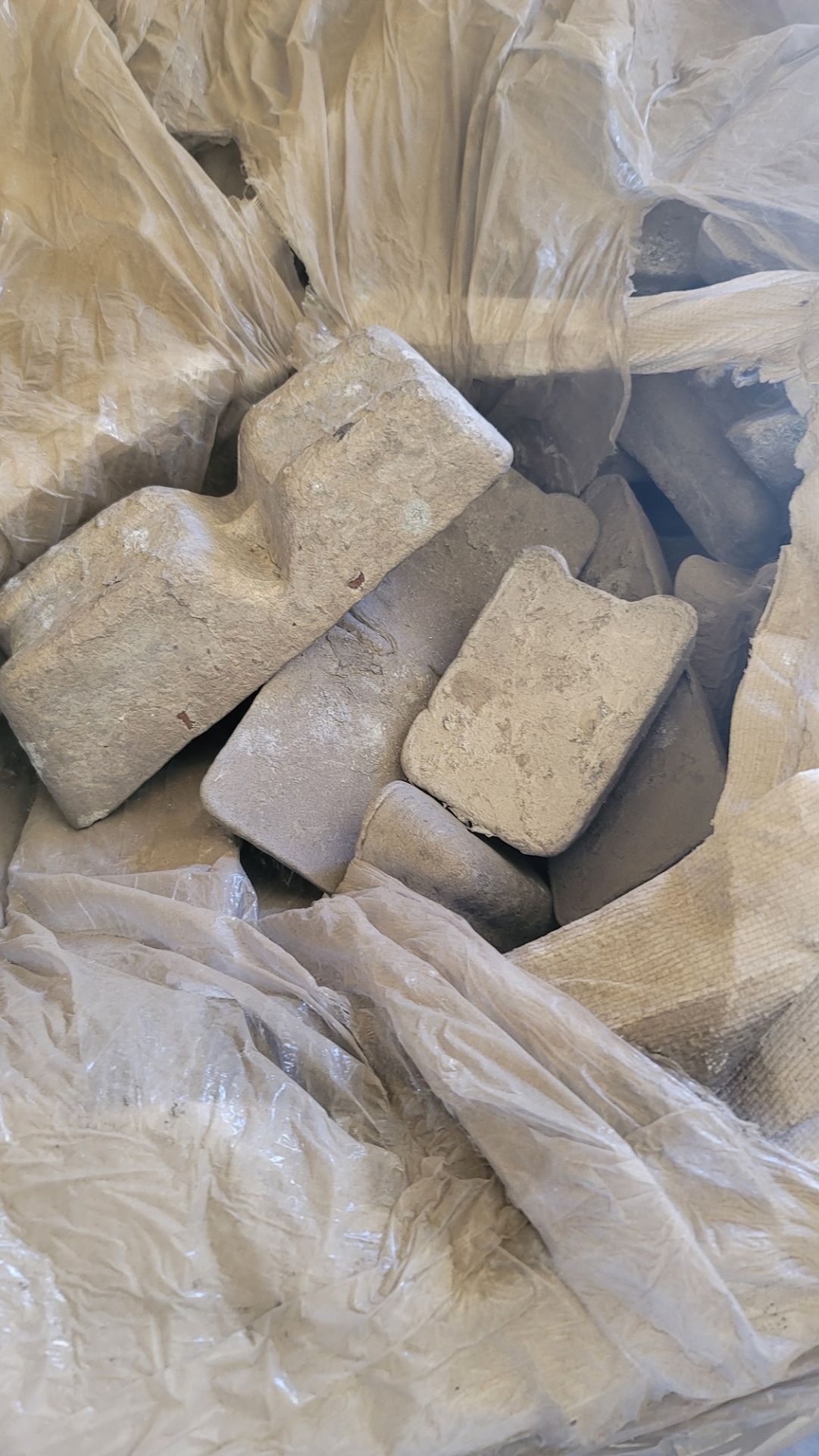 LOT - APPROX. 2,000 LBS OF MAGNESIUM INGOTS - Image 3 of 3