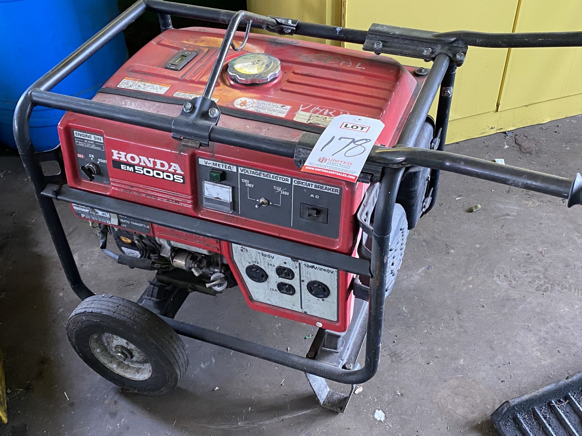 HONDA 5000 S GENERATOR (LOCATION: SH)