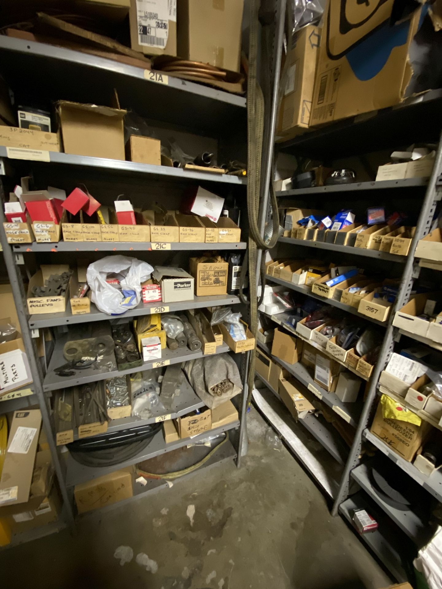 LOT - (18) SHELVES OF AUTOMOTIVE SERVICE PARTS (LOCATION: AS) - Image 4 of 12