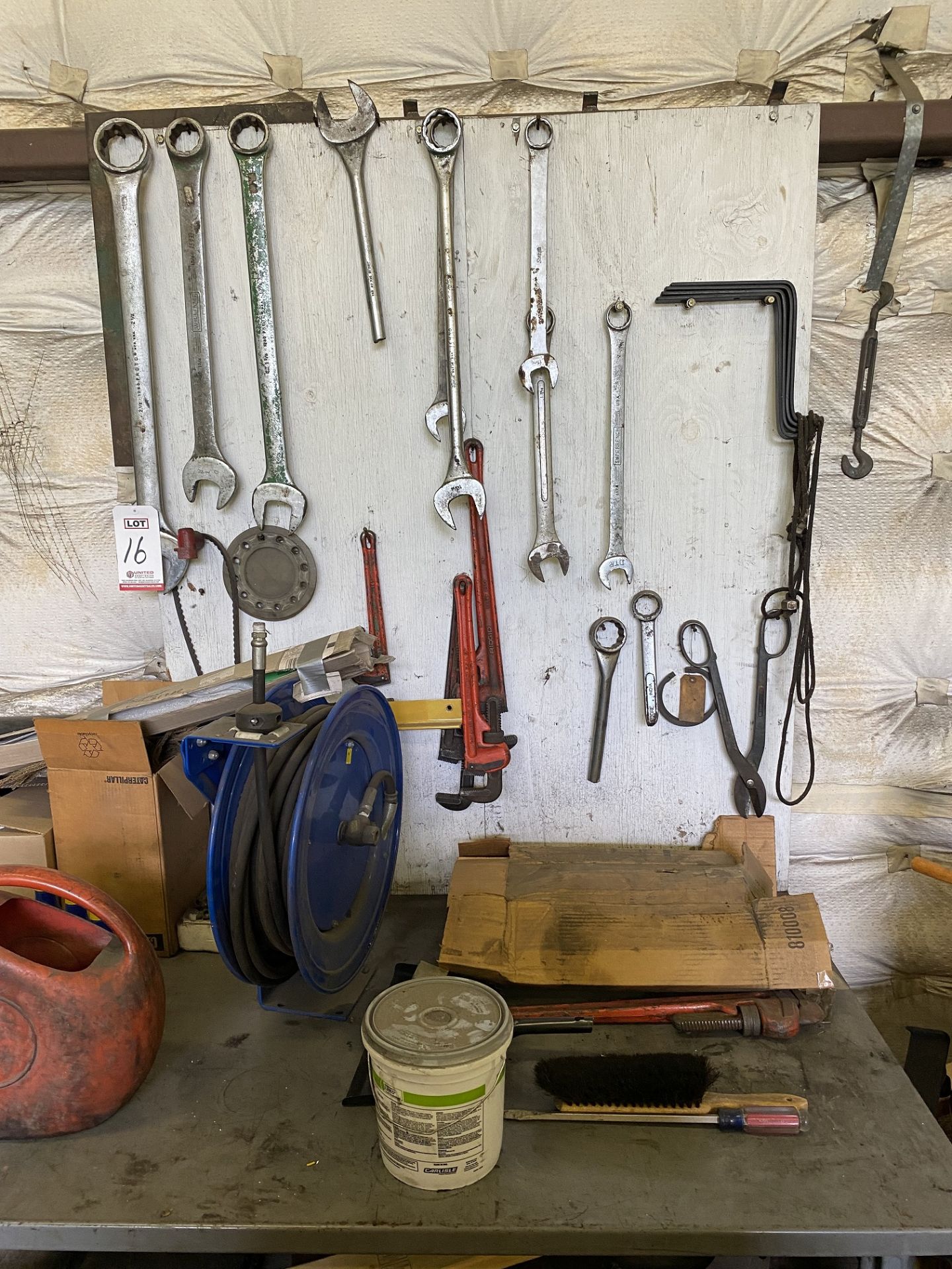 LOT - HAND TOOLS ON WALL (LOCATION: AS)