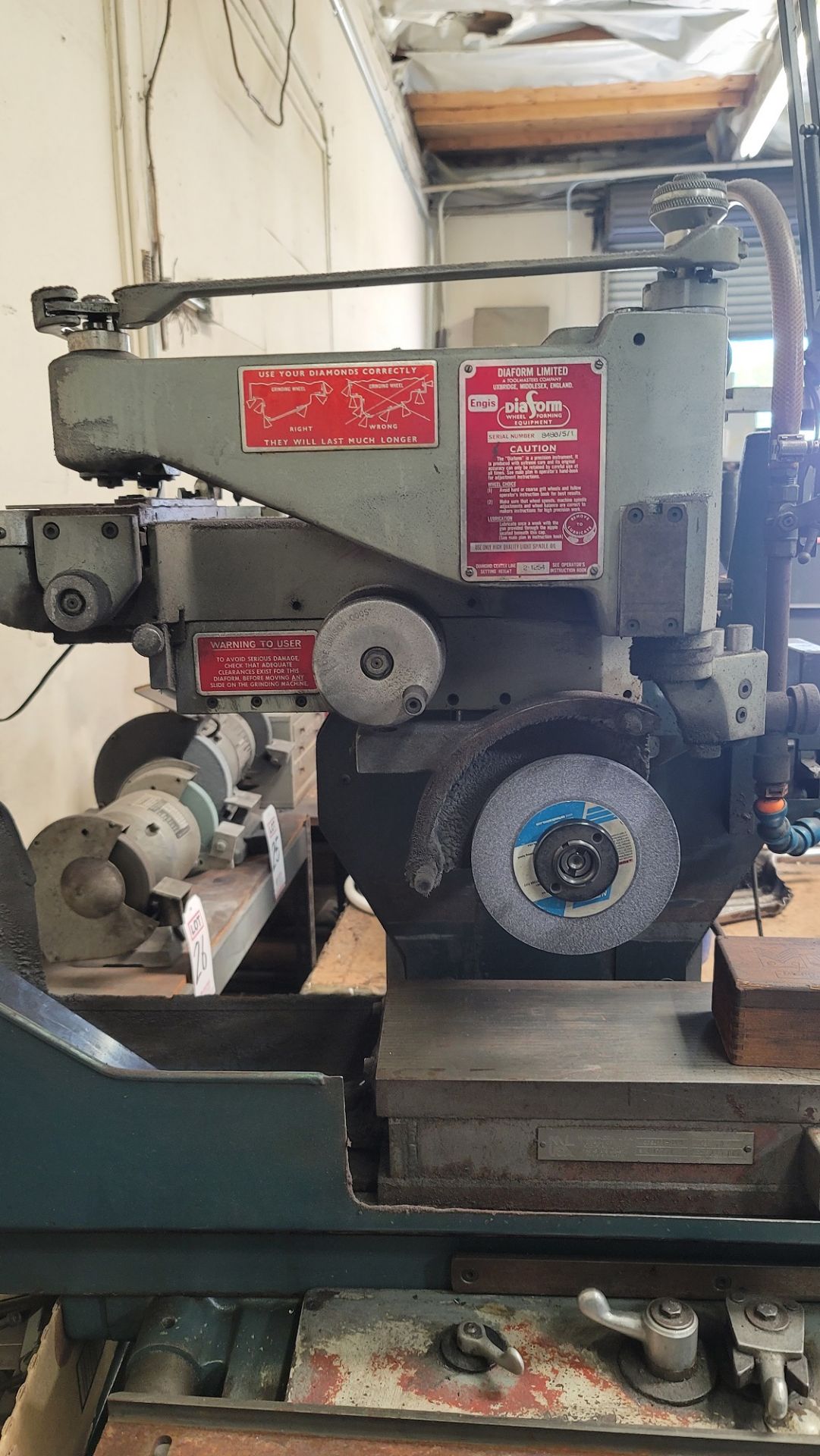 JONES & SHIPMAN 540P 2-AXIS HYDRAULIC SURFACE GRINDER, S/N B0_74958, W/ DIAFORM WHEEL FORMING - Image 3 of 7