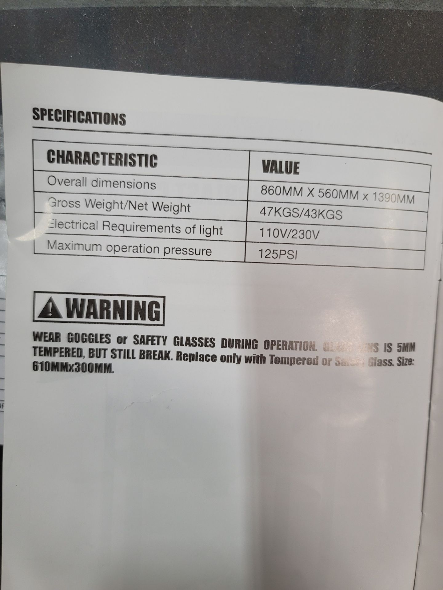 2020 VERTICAL SANDBLAST CABINET, 32" X 20" WORK AREA, EAE AUTOMOTIVE EQUIPMENT CO. LTD. MODEL EE- - Image 4 of 4