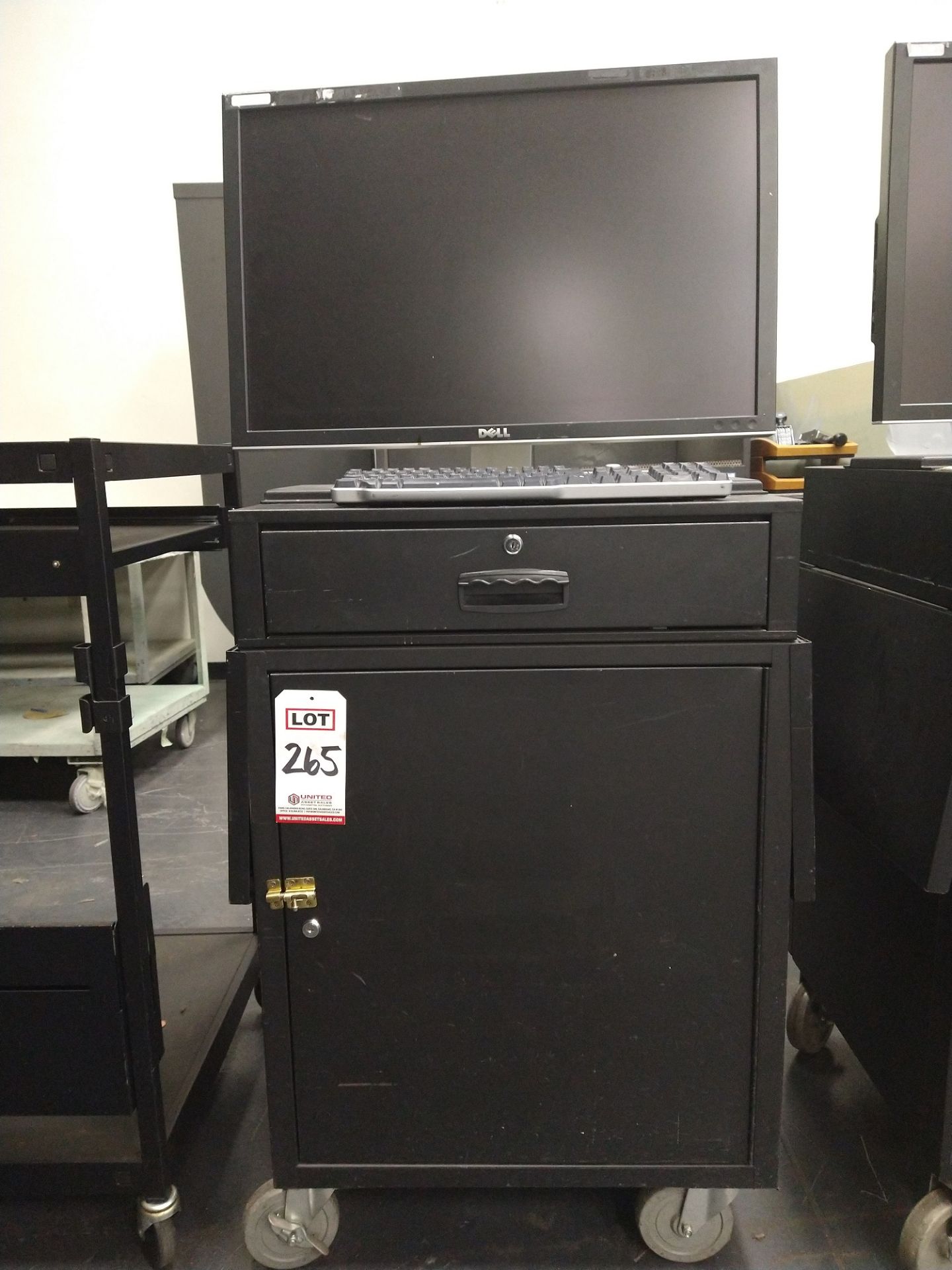 MOBILE COMPUTER CART, W/ MONITOR (LOCATION: BUILDING 2)