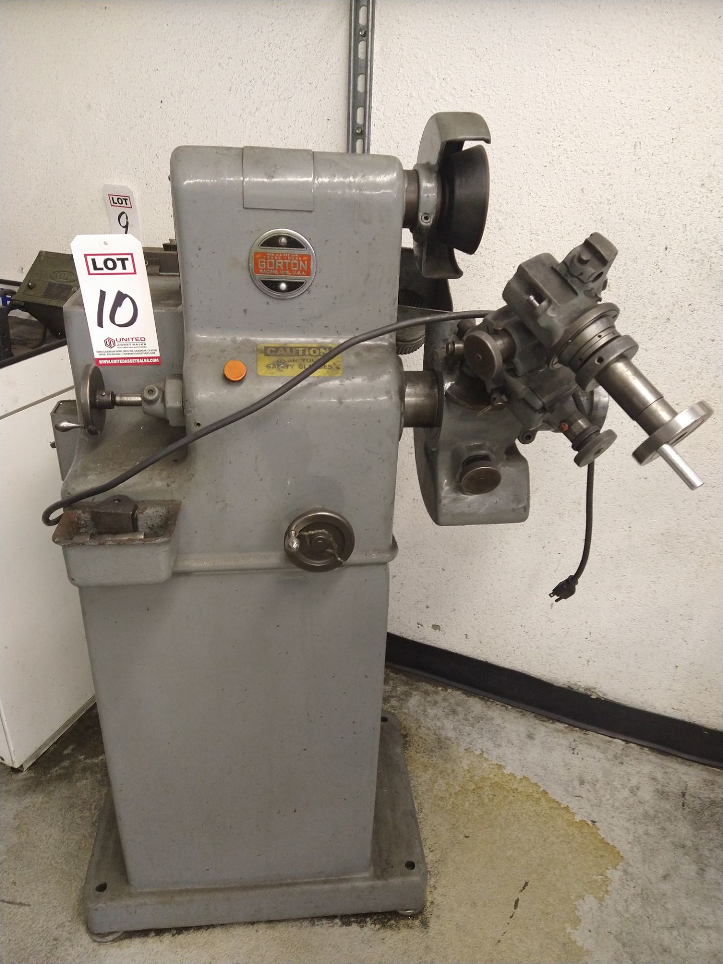 GORTON 375-4 CUTTER GRINDER