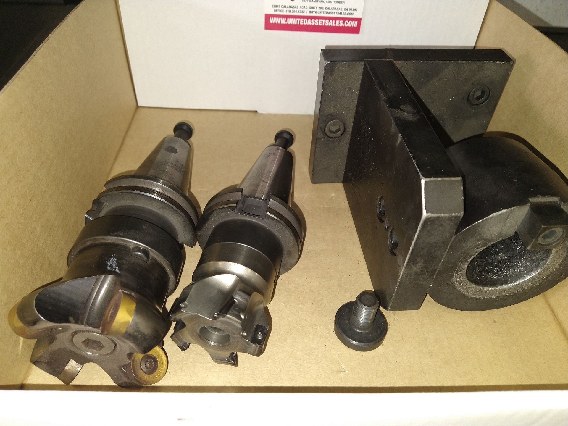 LOT - (2) CAT 40 FACE MILL CUTTERS