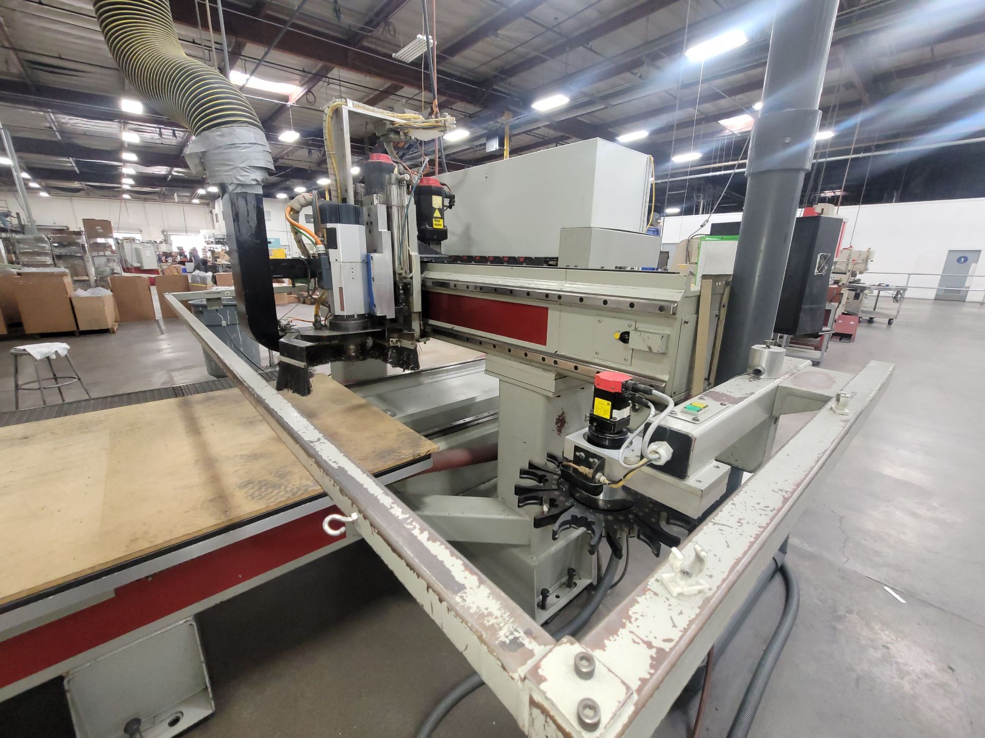 2011 KOMO CNC ROUTER, MODEL MACH ONE BT 512, S/N 01091-10 - Image 2 of 8