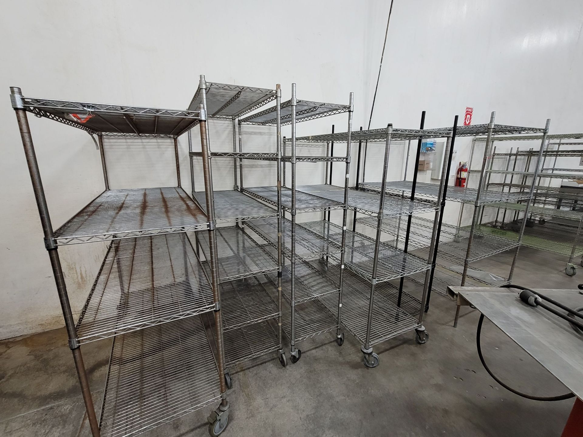 LOT - (6) MISC. WIRE RACKS, (4) OF WHICH ARE ON CASTERS, VARIOUS SIZES - Image 2 of 2