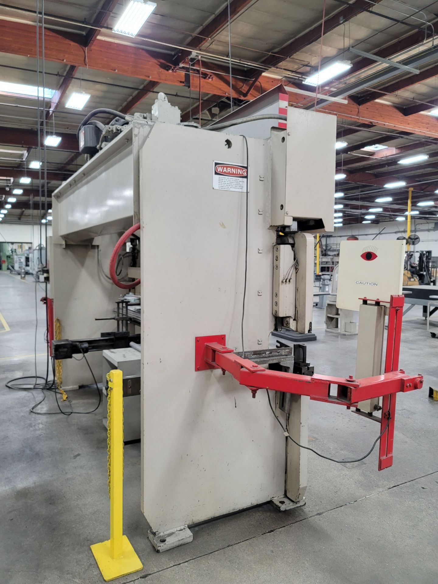 PACIFIC J-SERIES PRESS BRAKE, MODEL J110-12, 10' X 110 TON CAPACITY, AUTOGAUGE CNC 100 CONTROL, - Image 10 of 19