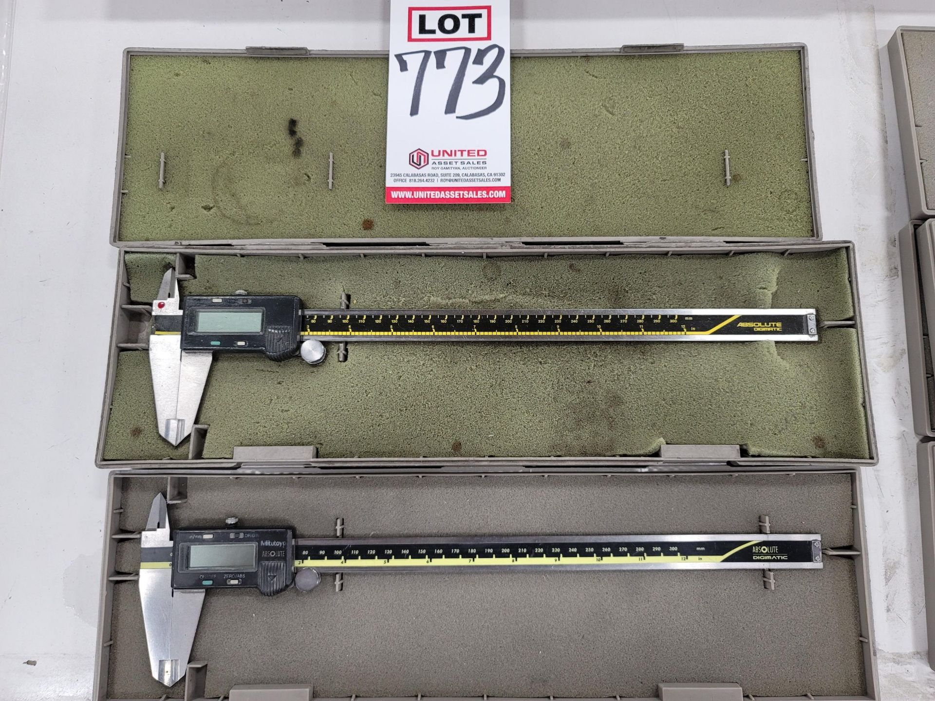 LOT - (2) MITUTOYO 12" ABSOLUTE DIGIMATIC DIGITAL CALIPERS