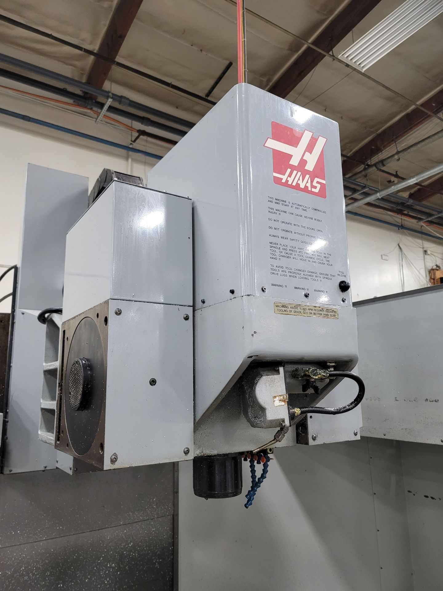 2006 HAAS VR-9 VERTICAL MACHINING CENTER, 5-AXIS ARTICULATING HEAD, XYZ TRAVELS: 84" X, 40" Y, 30" - Image 4 of 17