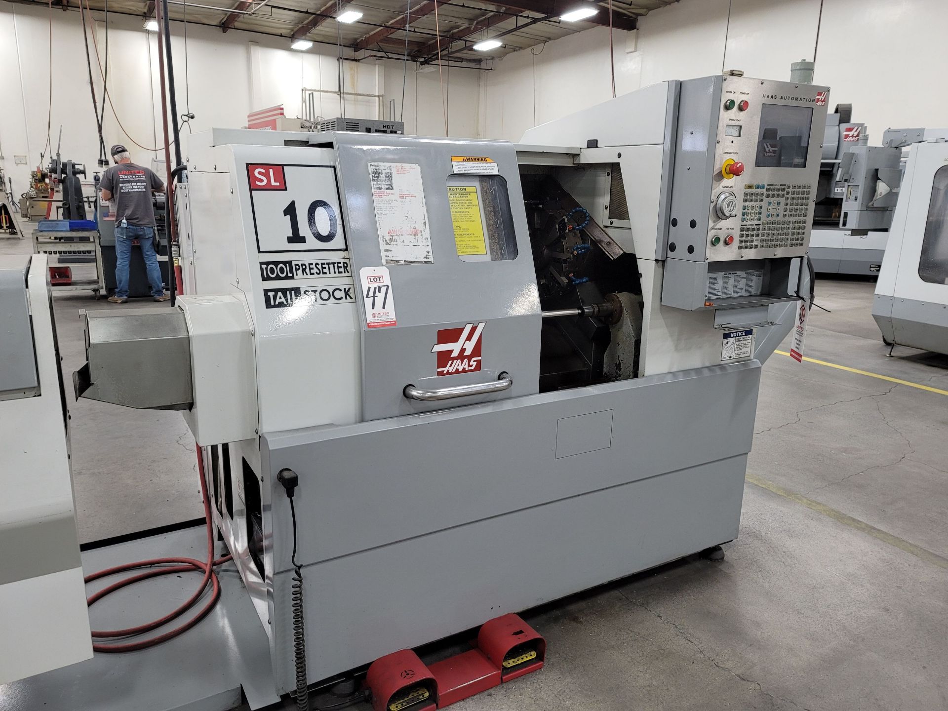 2006 HAAS SL-10T TURNING CENTER, SPINDLE HOURS: 2,109, SERVO ON TIME: 7,600 HOURS, MAXIMUM TURNING - Image 3 of 16