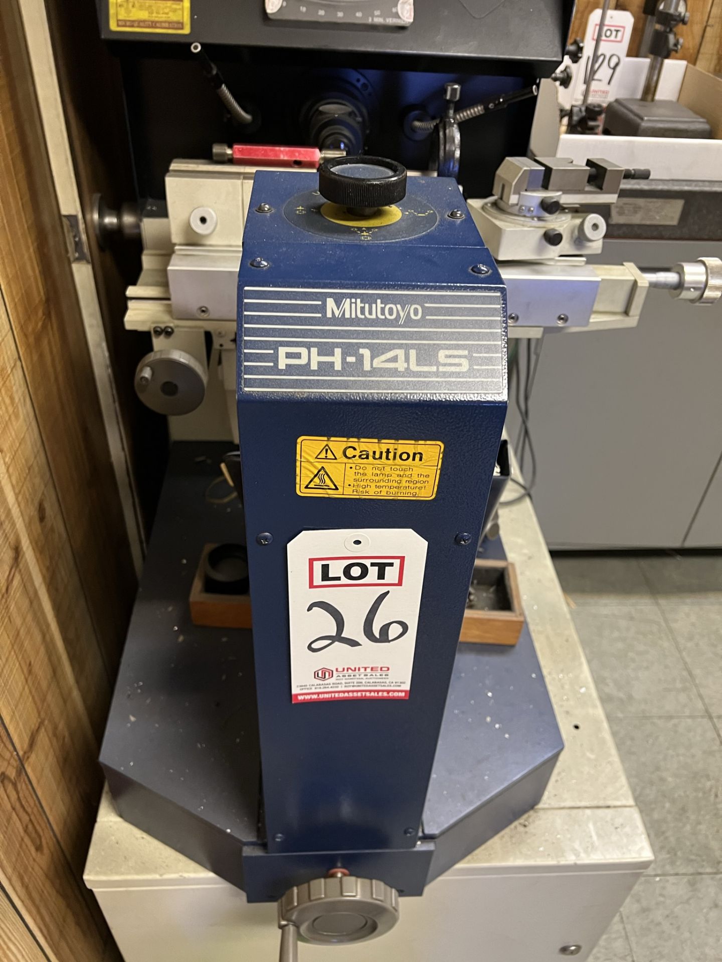 MITUTOYO OPTICAL COMPARATOR, MODEL PH-14LS, W/ MITUTOYO MICROPAK 2 DRO - Image 3 of 4