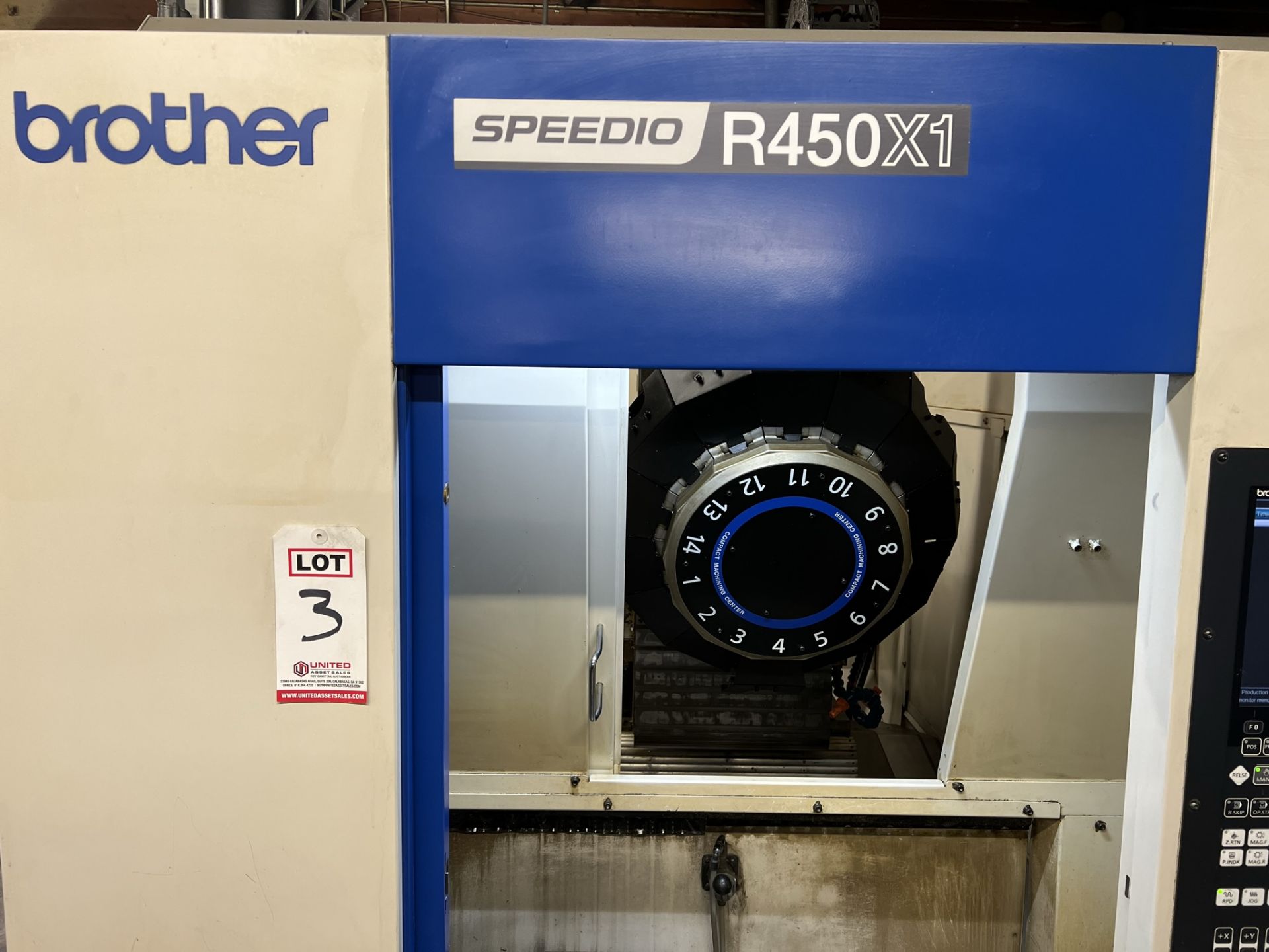 2014 BROTHER SPEEDIO R450X1 DRILL & TAP CENTER. NOTE: TOTAL OPERATION TIME 4920 HOURS! - Image 15 of 18