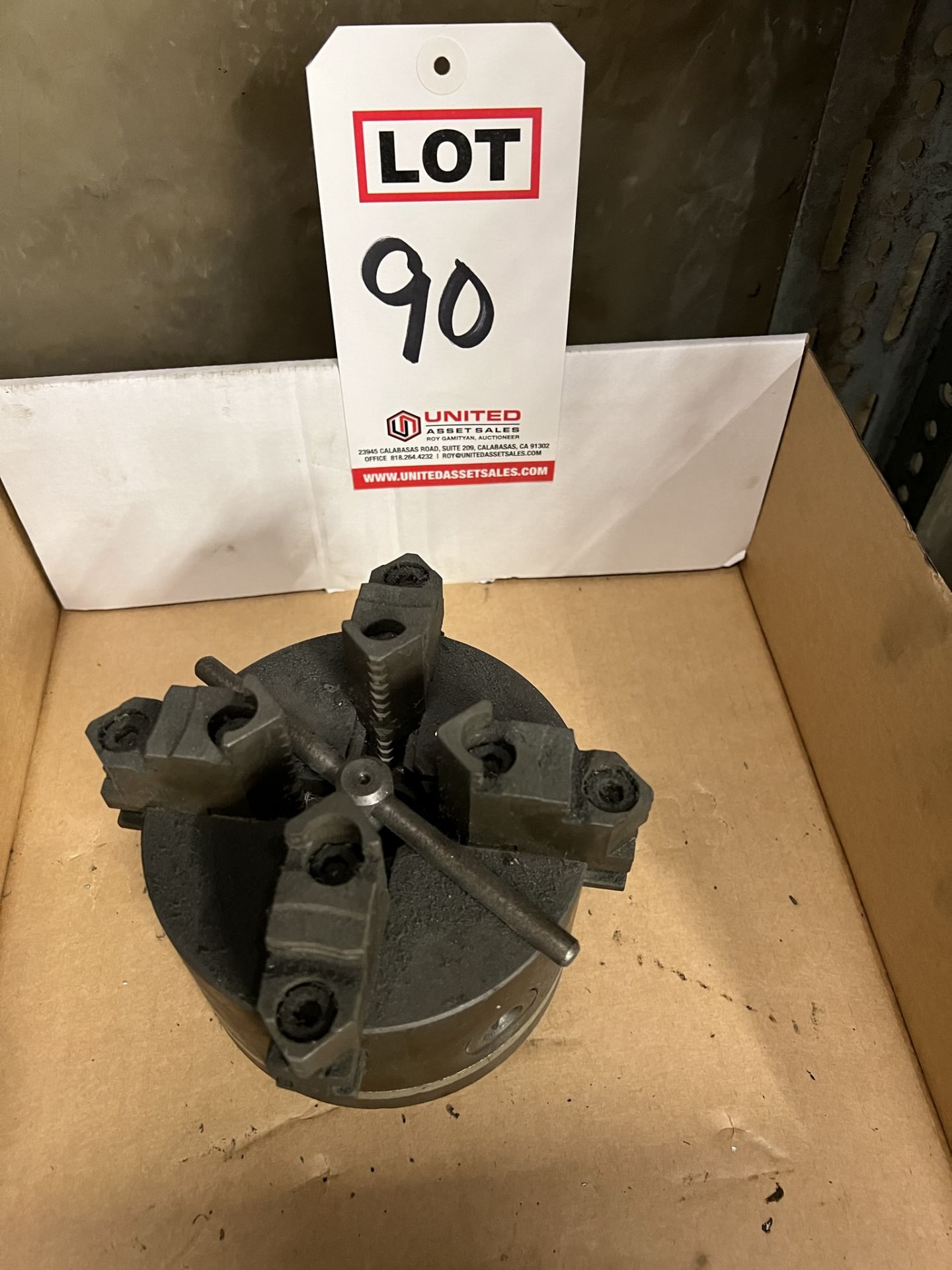 4-JAW CHUCK, 5", W/ KEY