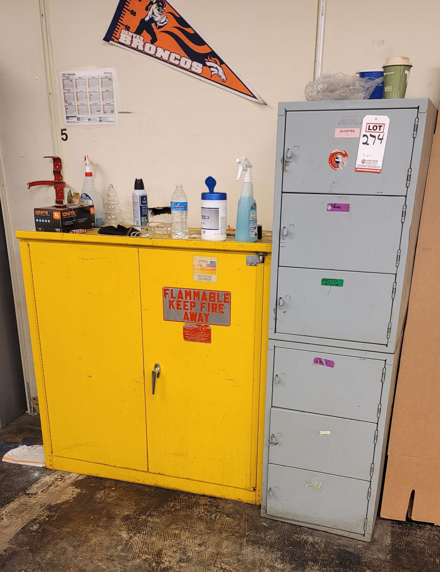 LOT - (1) FLAMMABLE CABINET AND (1) LOCKER