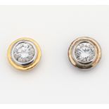 DIAMANT-OHRSTECKER. 750/- Gelb- und Weißgold, getestet, Gesamtgewicht: ca. 4,0 g. Ø ca. 0,8 cm. 2