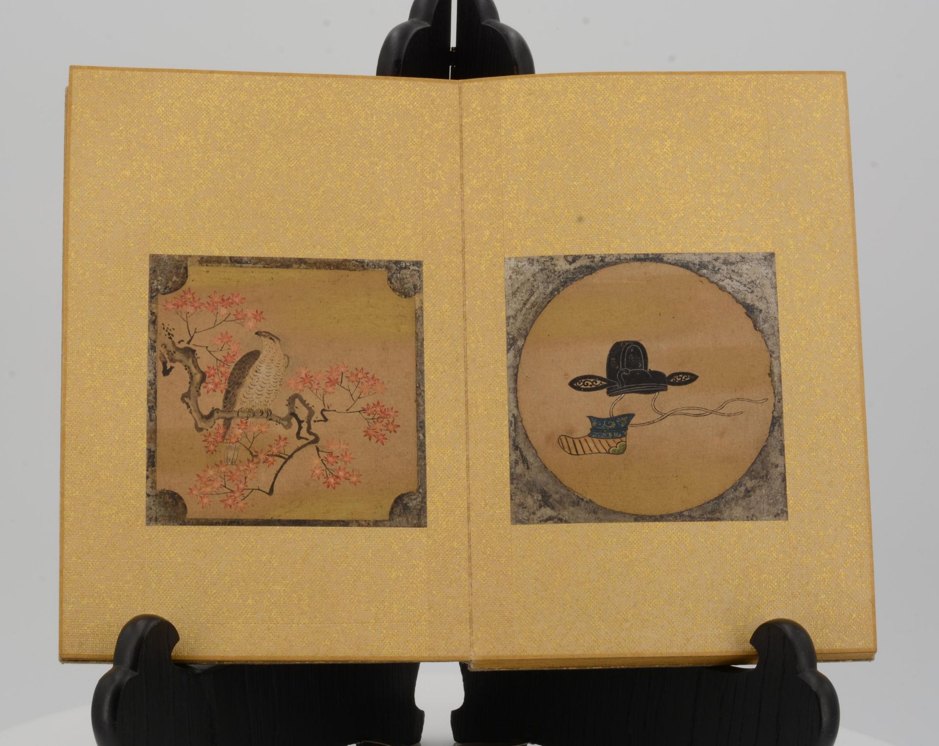 LEPORELLO WITH 24 SMALL DRAWING ABOUT POEMS. Japan. Edo period (1603-1868). Tosa School. Ink and - Bild 13 aus 17