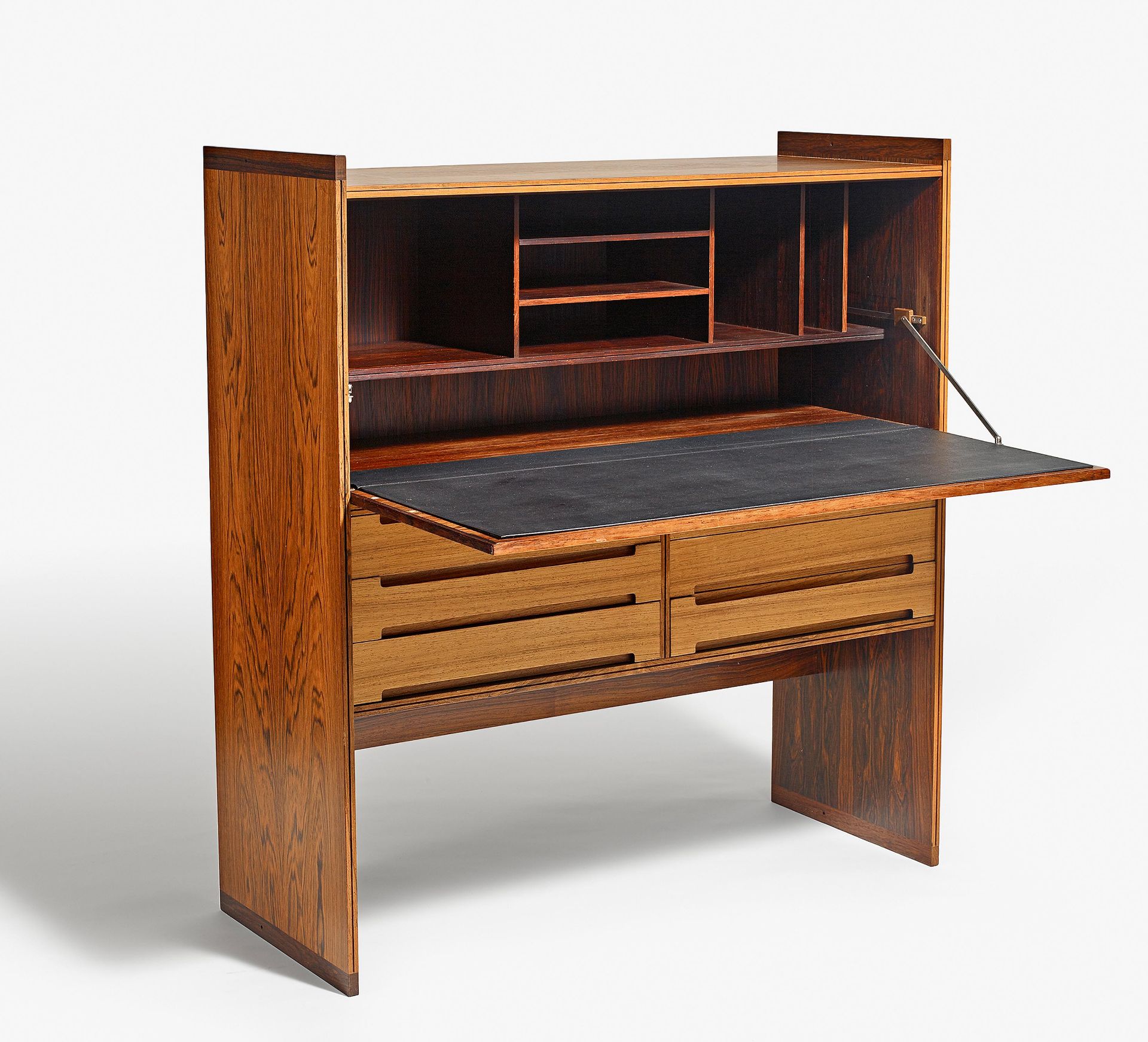 DROP WRITING CABINET. Mid. 20th c. Danish design. Walnut and rosewood. Inside compartments, table - Bild 2 aus 3