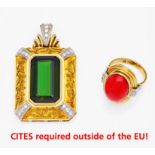 MIXED LOT: TOURMALINE-PENDANT AND CORAL-RING. Germany. ca. 1930/50. 585/- yellow gold, total weight: