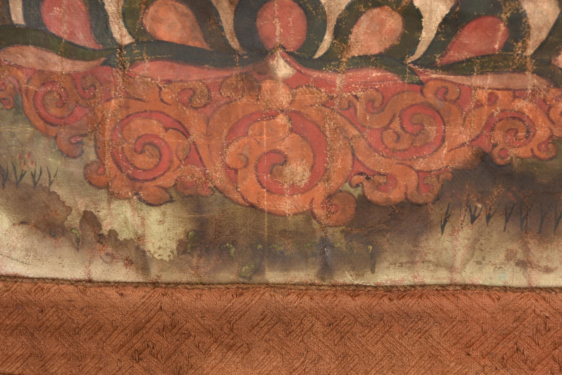 RARE SET OF FOUR THANGKA WITH EMANATIONS OF PADMASAMBHAVA (GURU RINPOCHE). Tibet. 18th c. Pigments - Image 23 of 26