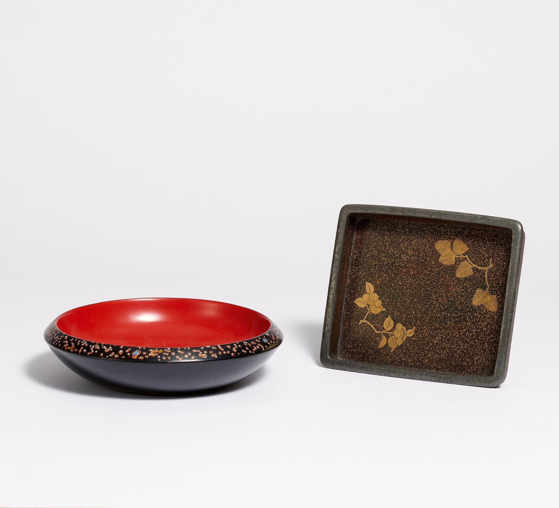 SMALL INSERT TRAY (BON) AND FLAT BOWL FOR SWEETS. Japan. Edo period (1603-1868) and later. a)