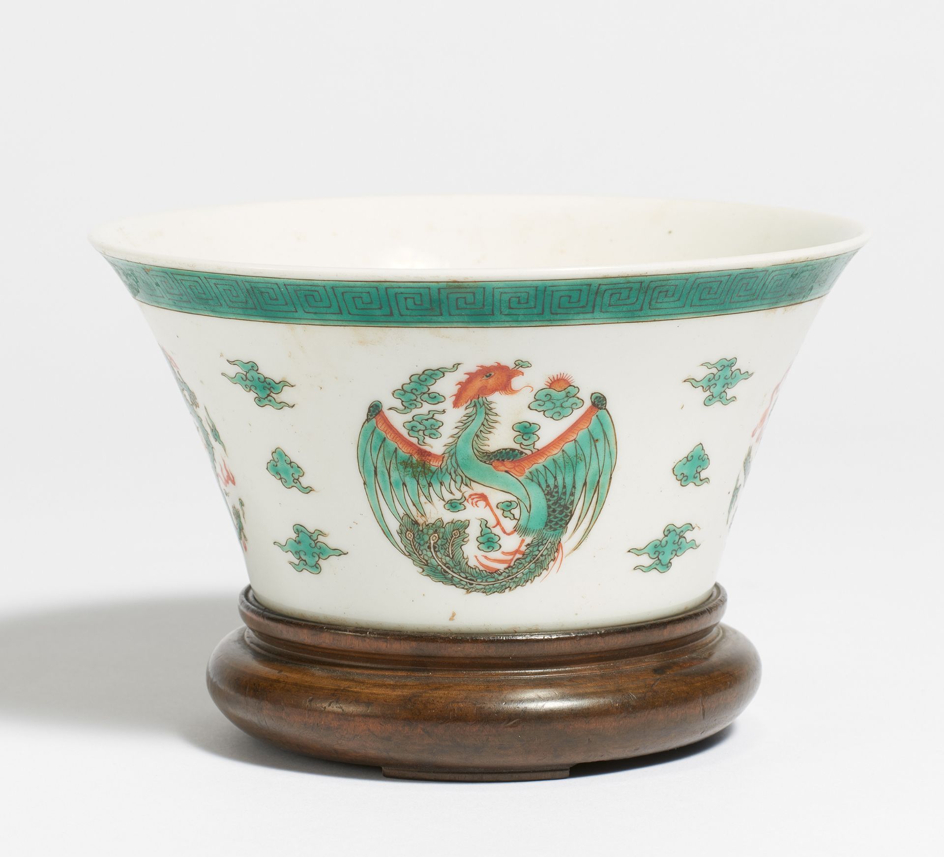 DRAGON AND PHOENIX MEDALLION BOWL. China. Porcelain painted in famille verte. Beneath the rim a