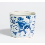 BRUSH POT WITH SHIZI LIONS AND BROCADE SPHERES. China. Porcelain painted underglaze blue. Underneath