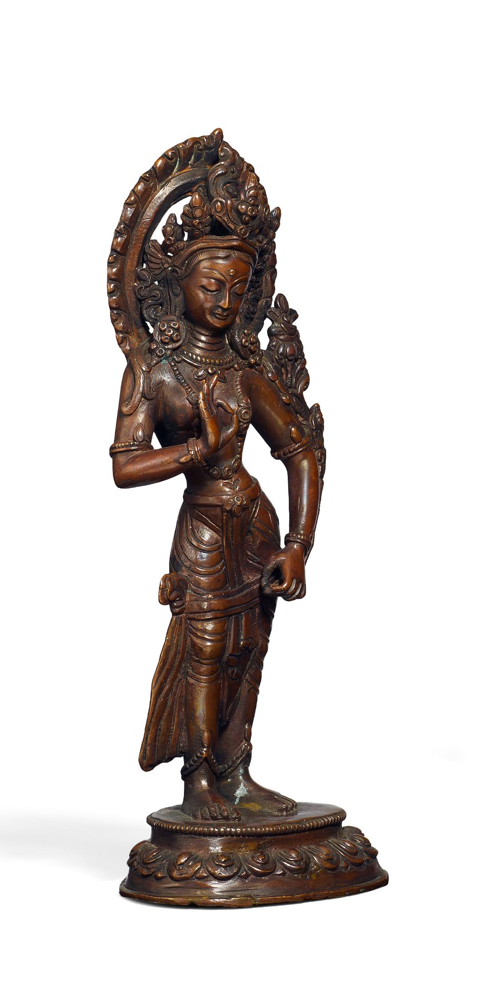 STANDING TARA. Nepal. 19th/20th c. Copper bronze. 951g. H.22.3cm. Condition A/B. Provenance: