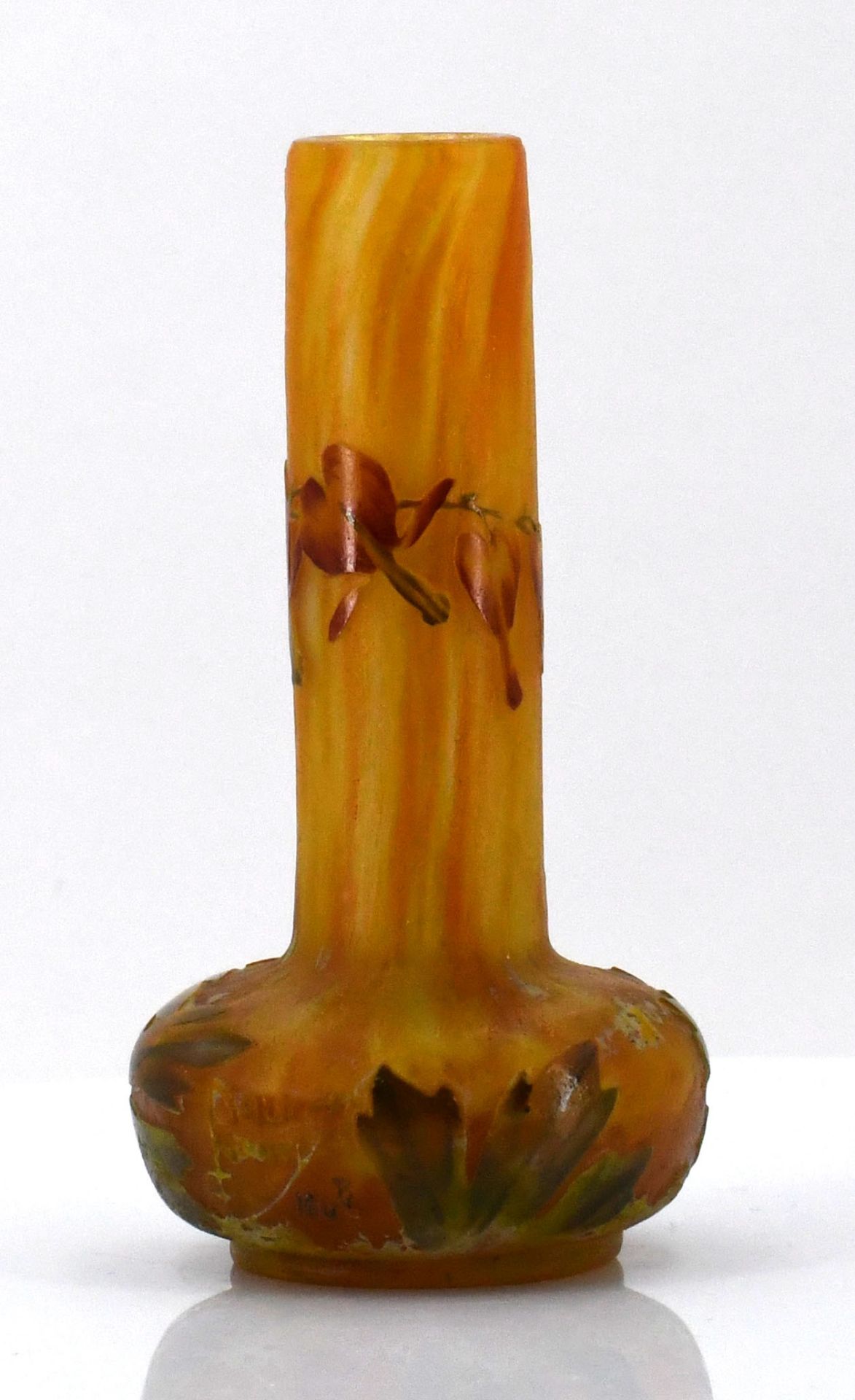 Vase mit "Tränenden Herzen" - Image 4 of 7