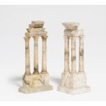 Zwei Modelle römischer Tempel