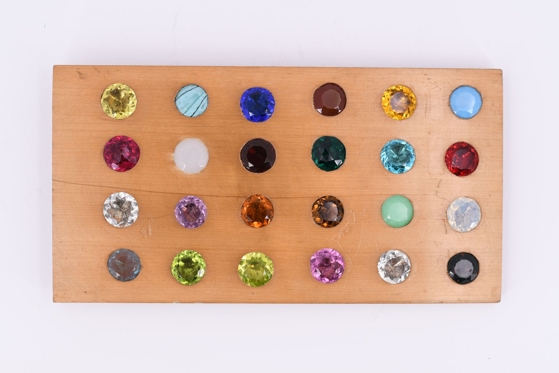 Tafel zur praktischen Farben-Anschauung der Edelsteine - Image 4 of 5