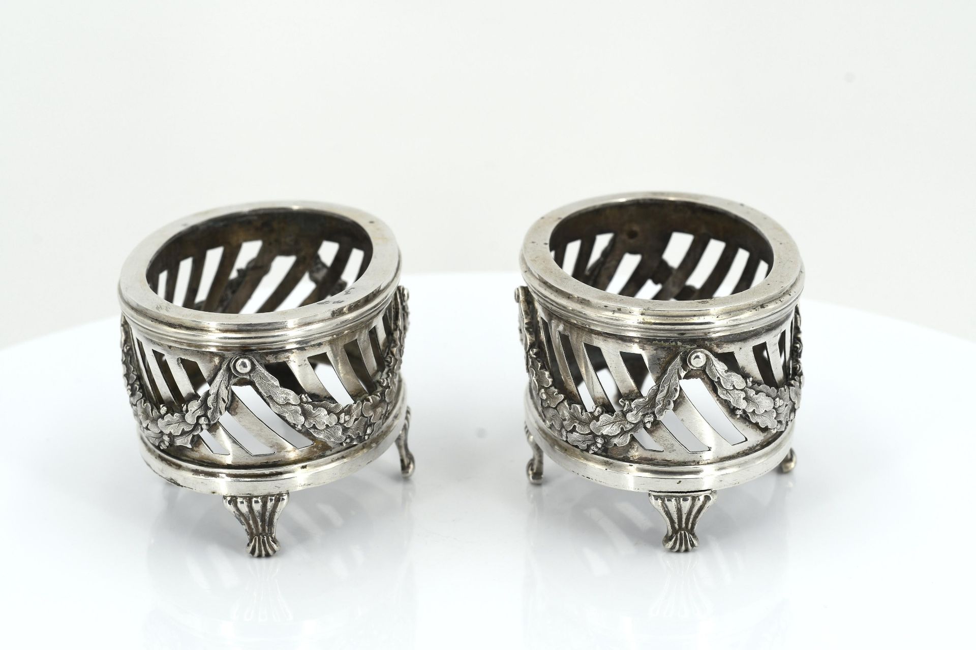 PAIR OF SILVER SALT BOWLS FROM THE LANDSBERG-VELEN SERVICE - Image 5 of 7