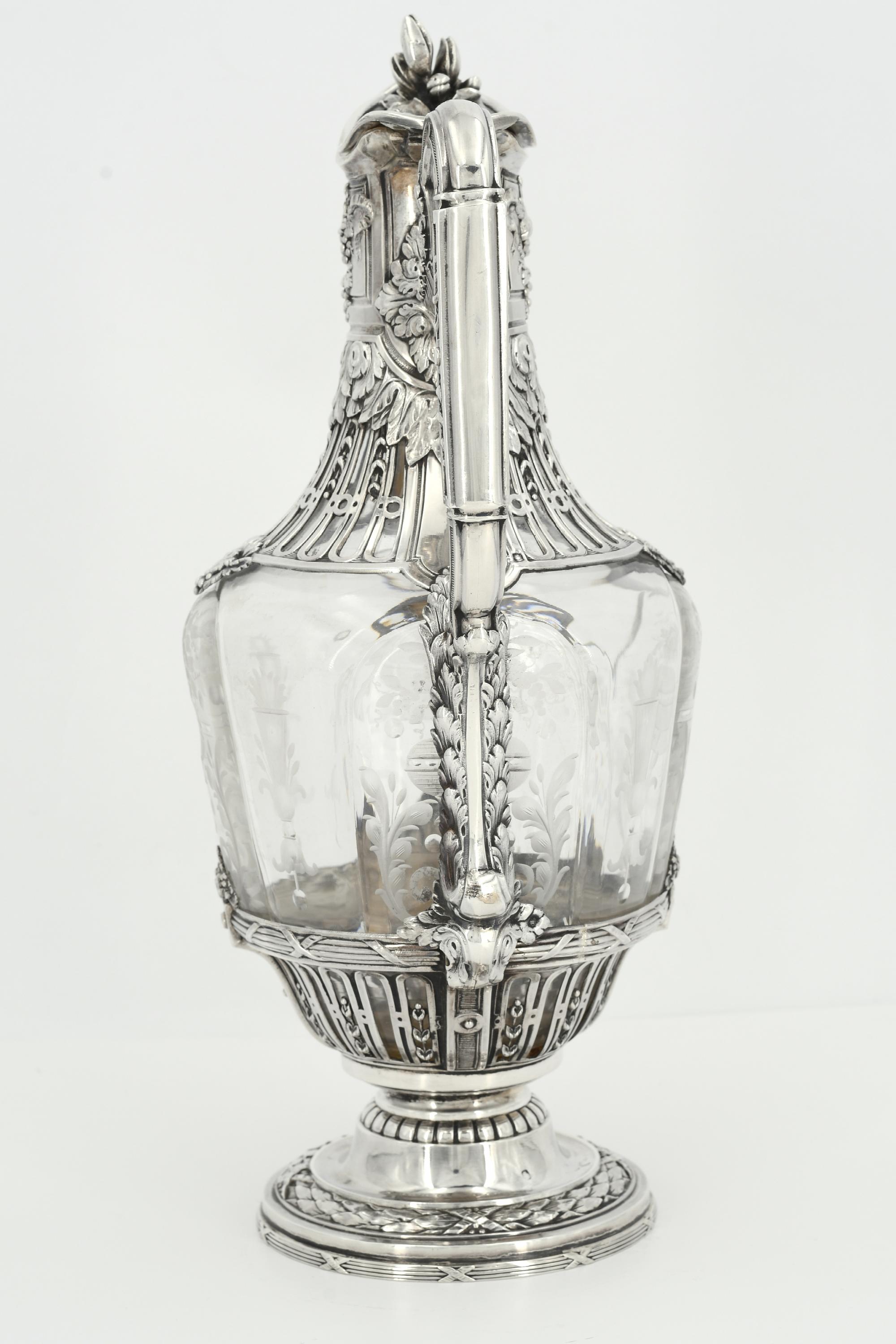 Silver and glass carafe with flower knob and laurel décor - Image 3 of 7