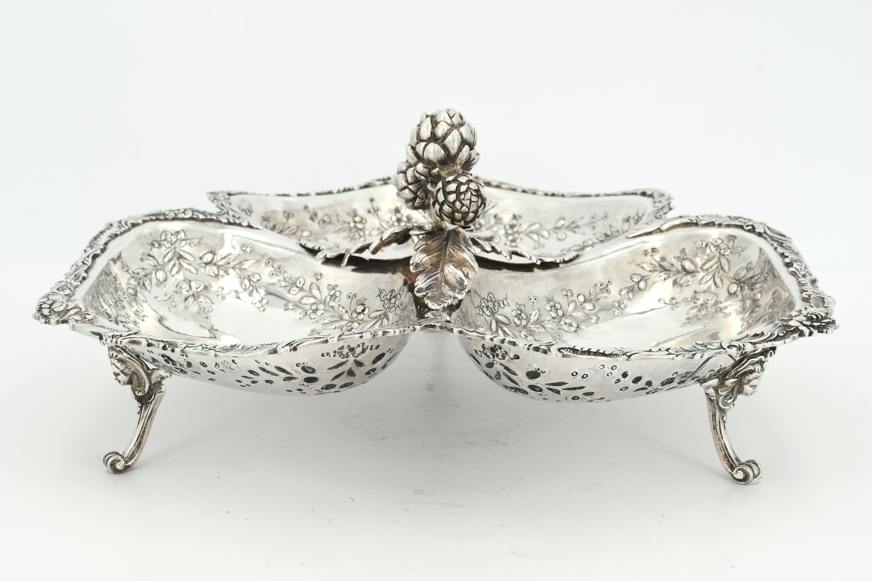 Three-part silver serving bowl with artichoke handle - Image 2 of 4