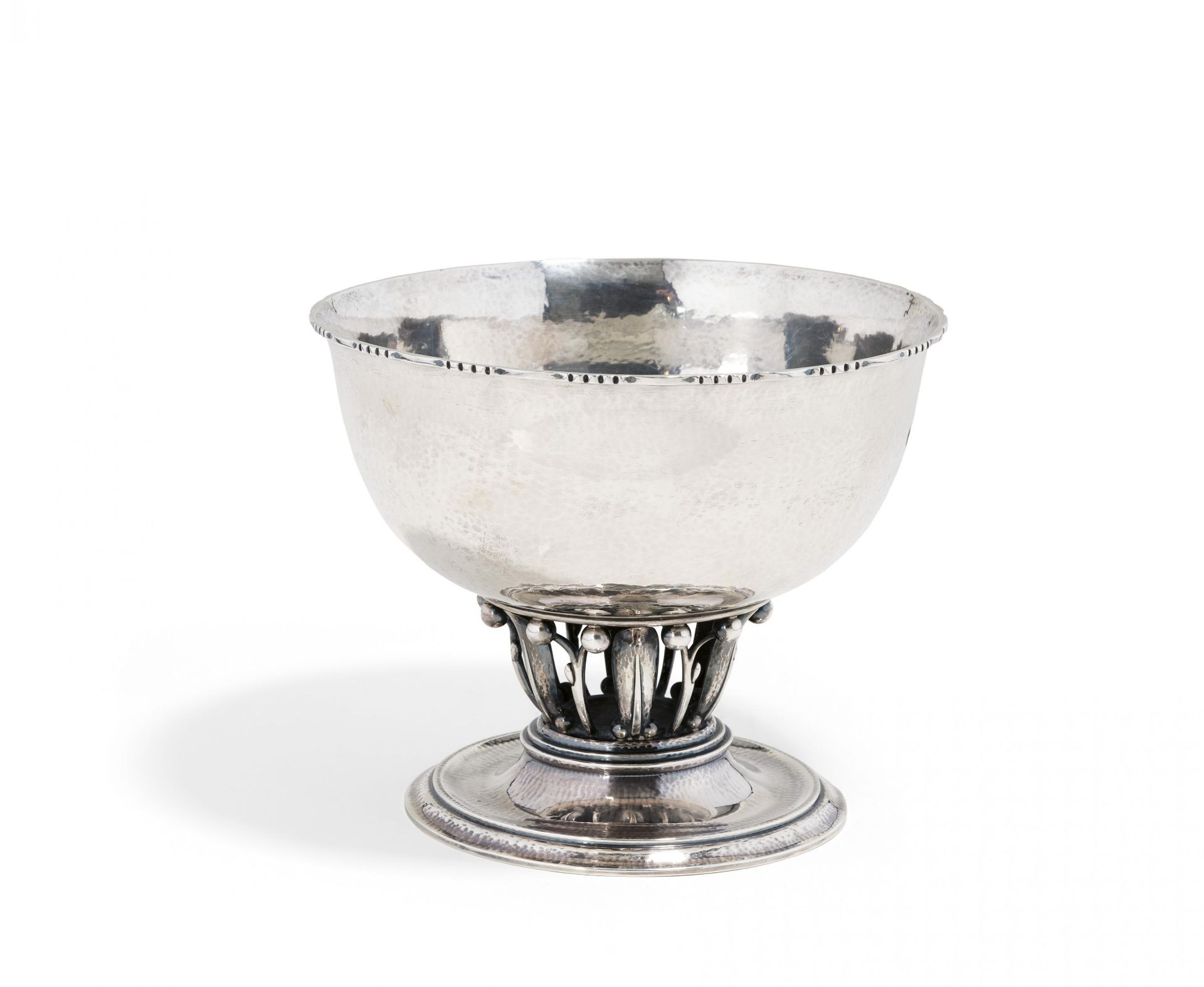 Footed silver bowl "Louvre"
